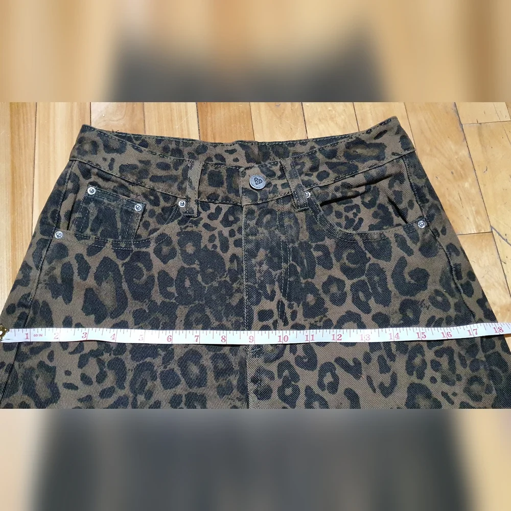 Aelfric Eden Brown Leopard Print Flare Jeans - Picture 7 of 8